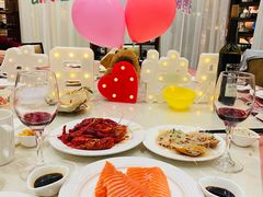 三文鱼刺身-四海一家自助餐(益田假日广场店)