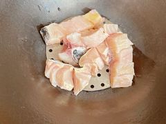 -老刘生态大鱼坊铁锅炖鱼(赛马场店)
