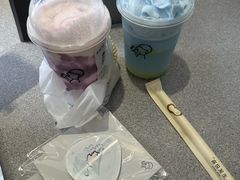 -喜茶(迪士尼小镇·平行宇宙店)