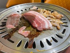 -允辛家·自助泥炉烤肉(九亭店)