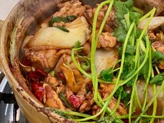 -渝君重庆火锅(嘉宾路店)