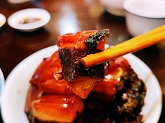 梅干菜扣肉-咸亨酒店•非遗绍兴菜•中华老字号(堂吃餐厅)