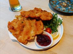 -LENBACH兰巴赫西餐啤酒坊(大连东港店)