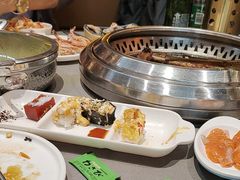 -黑金·寻焰自助百汇·烤肉·火锅(中街店)