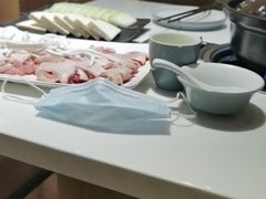 -东椰·海南椰子鸡火锅(朝阳门店)