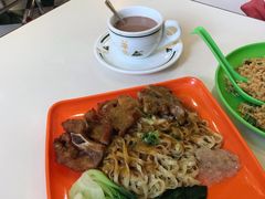 咖喱猪扒捞面-華歡冰室-WahFoon(吉大店)