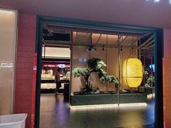 -芝小官毛肚火锅海鲜自助(苏州吴江区万宝店)