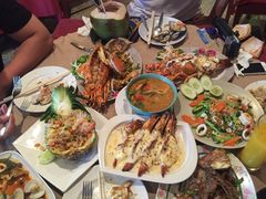 -Red Lobster