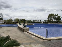 -上海滴水湖皇冠假日酒店