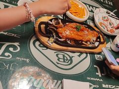 -树下时尚餐厅(翠园街店)