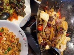 -富正毅三下锅·湘西韵味(天门山索道店)