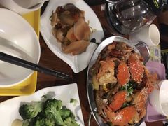 -赖胖子肉蟹煲(临川万象新城店)