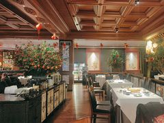 -八府香鸭·啫啫煲(华山路店)