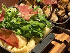 -恰餐厅及酒吧 CHAR Bar & Grill (北京丽都皇冠假日店)