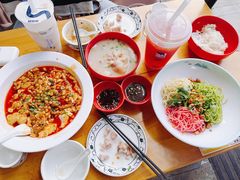 -王婆婆老妈蹄花川菜馆·非物质文化遗产(太古里一店)