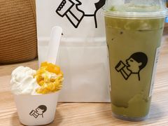 -喜茶(上海打浦桥日月光gelato lab+店)
