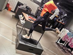 -耐克(恒隆广场店)