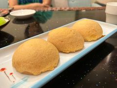 酥皮山楂叉烧包-香港威特瑞茶餐厅(小白楼音乐厅店)