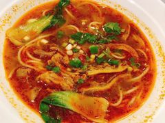 香辣牛杂米线-茶花妹子云南餐厅(北大店)