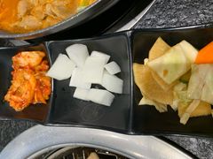 -烤路里·韩国品质自助烤肉(石路天虹4号店)