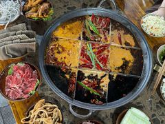 -正南齊北重庆老火锅(光华村直营店)