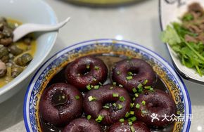 Braised Intestines in Brown Sauce