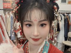 -汉仪华裳汉服馆(豫园店)