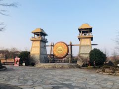 -茅山东方盐湖城景区