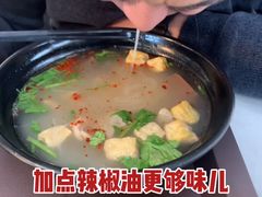 -冯鑫记南京鸭血粉丝汤(南京南站店)