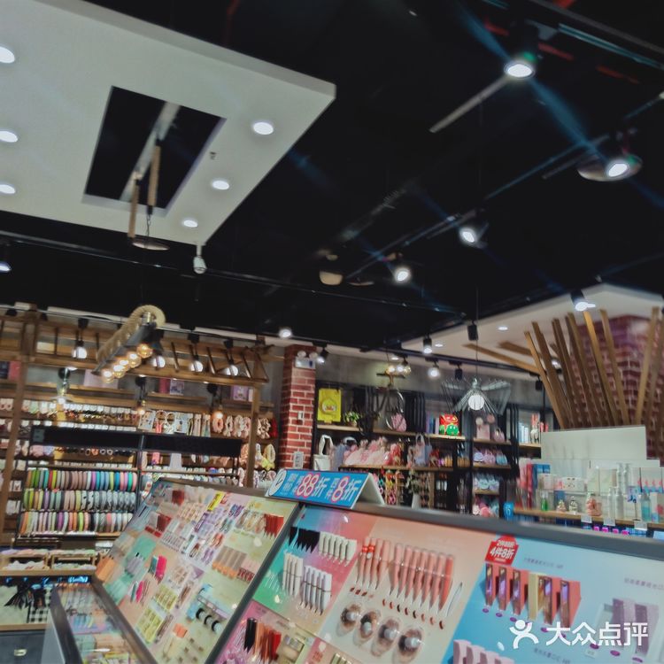 潮美汇|藏在万达里的宝藏文创小店
