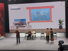 校门爷爷-杭州文化广播电视集团