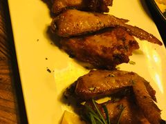 迷迭香烤鸡翅-CRAZYONES西班牙海鲜饭(上海美罗城店)