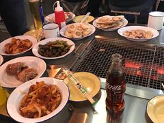 -马路牙子地桌烤肉(工体店)