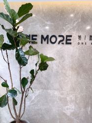 -变画·发型STUDIO