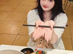 -刘姐啤酒鱼民族演艺餐厅(西街总店)