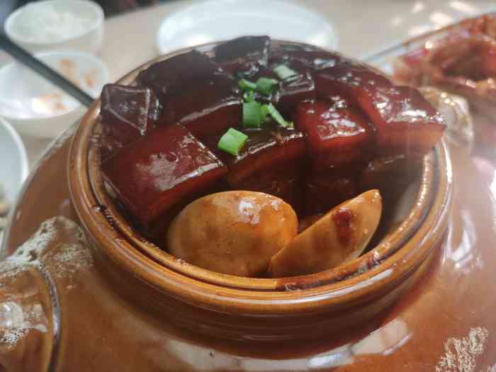 老爷子过生日松鹤延年菜品都不错环境很好