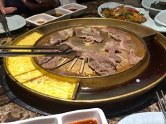 -猪啊牛呀羊啊铜盘烤肉(正大广场店)