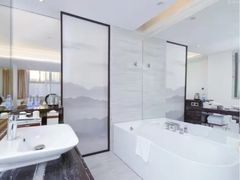 -王牌国际酒店(深圳北站店)