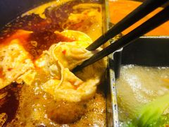 小嫩牛专利T型锅（一锅三吃）-热火朝天鲜切牛肉火锅(南强街巷店)