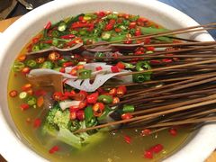 -嘉州叶婆婆钵钵鸡(建设路店)