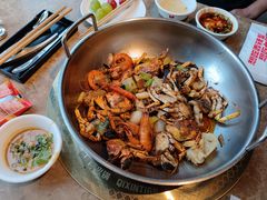 -七欣天香辣蟹火锅(上海银亿滨江店)