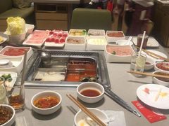 -海底捞火锅(高新万达店)
