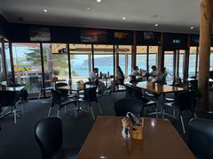 -12 Rocks Beach Bar Cafe