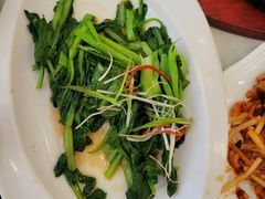 -鑫巴蜀小镇 · 水煮鱼专研店(玉桥店)