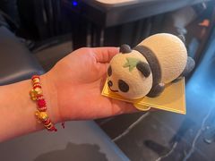 -雍容荟帝王蟹活龙虾展台自助(IFS黑金店)