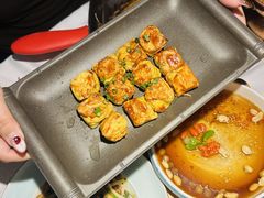 -雀舞云南菜(天津天河城购物中心店)