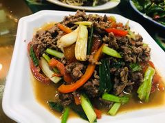爆炒牛肉-五彩雪域藏餐馆
