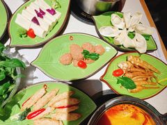 -一叶一世界·素食餐厅(锦华万达店)