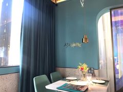 -蜜桃花开·中西融合菜E&W(南长街店)