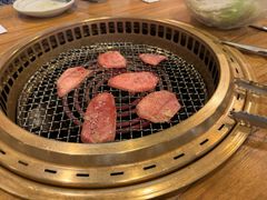 -炼火烤肉店